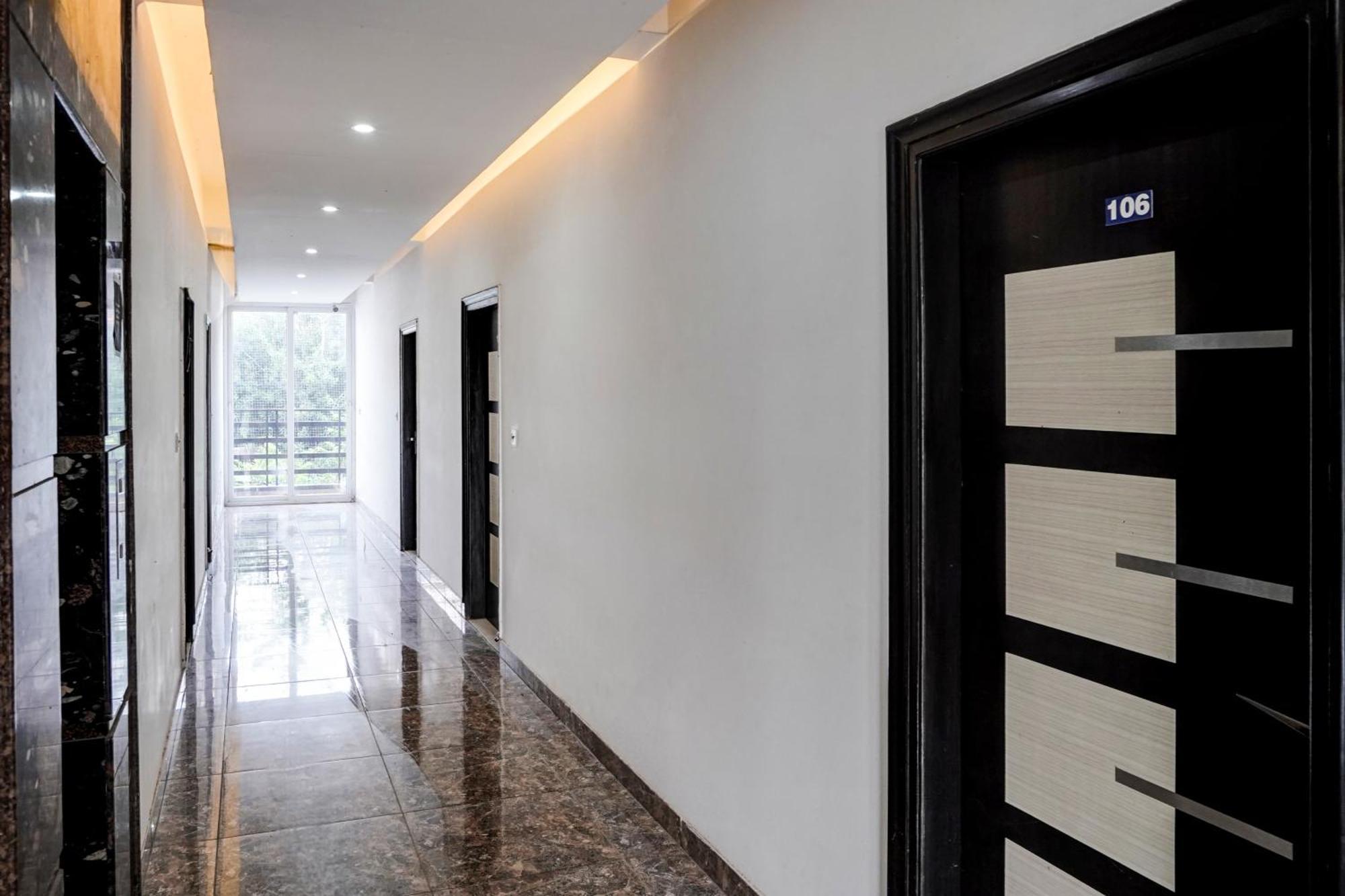 Hotel O Babil Palace Near Omaxe Celebration Mall Gurgaon Dış mekan fotoğraf